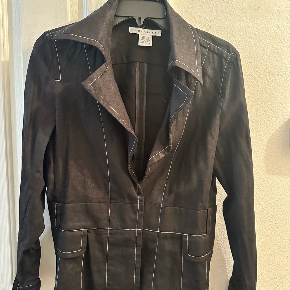 Versatile Black Blazer for Women